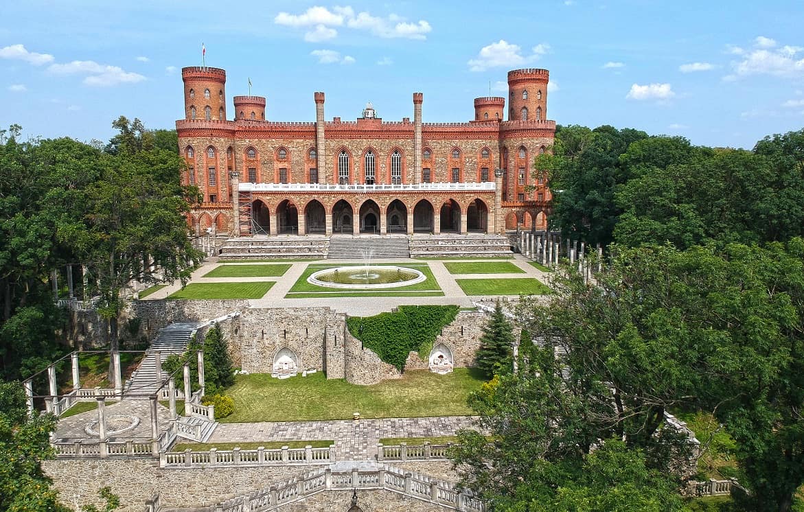 palac kamieniec zabkowicki zd
